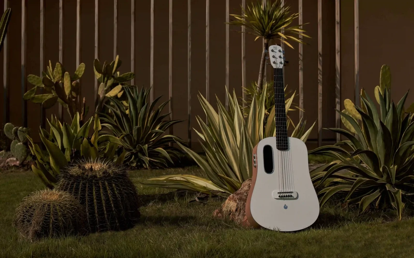 bl-original-weather-bg-scaled